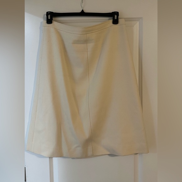 J. Crew Dresses & Skirts - J. Crew wool Cream Skirt